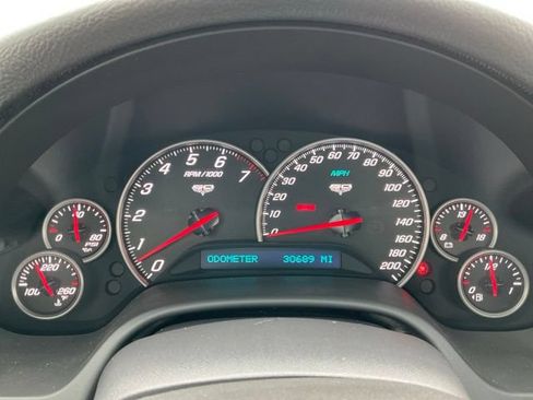 Used 2013 Chevrolet Corvette Grand Sport w/ 3LT Preferred Equipment Group RWD image 4