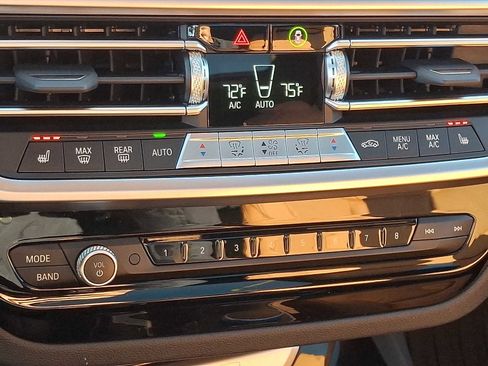 Certified 2023 BMW X3 xDrive30i w/ Premium Package image 16