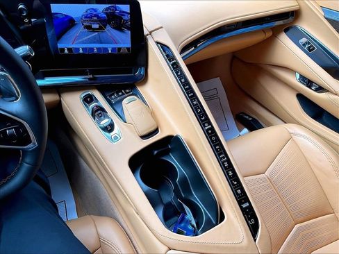 Used 2024 Chevrolet Corvette Stingray Premium Conv w/ Stealth Interior Trim Package RWD image 26