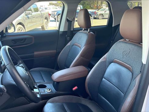 Used 2023 Ford Bronco Sport Outer Banks image 8