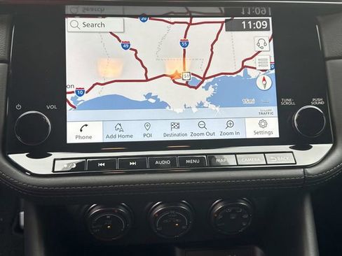 Used 2024 Nissan Z Performance w/ Heritage Edition image 32