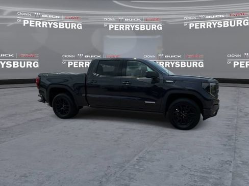 Used 2026 GMC Sierra 1500 Elevation AWD/4WD image 9