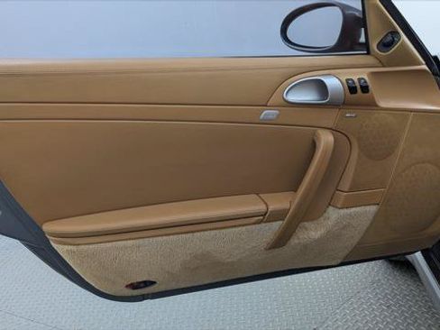 Used 2005 Porsche 911 Carrera S RWD image 12