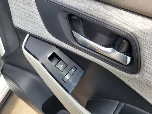 Certified 2023 Nissan Rogue SV AWD/4WD image 49