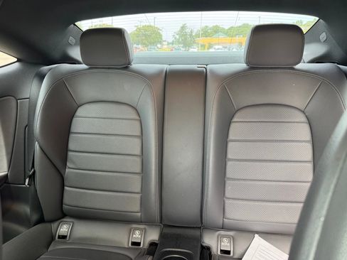 Used 2019 Mercedes-Benz C 300 Coupe image 7