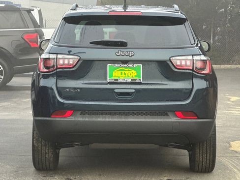 New 2026 Jeep Compass Latitude image 5