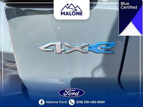 Used 2024 Jeep Wrangler Unlimited Sahara AWD/4WD image 23