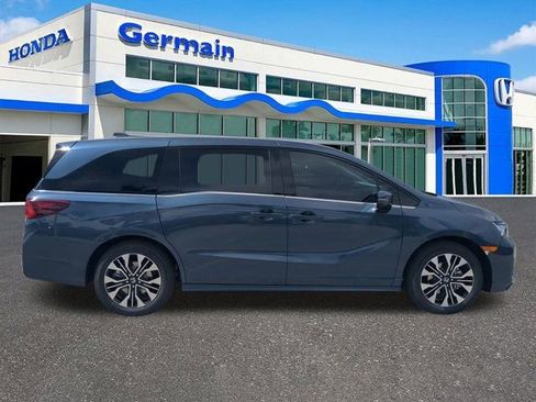 New 2026 Honda Odyssey Elite image 2