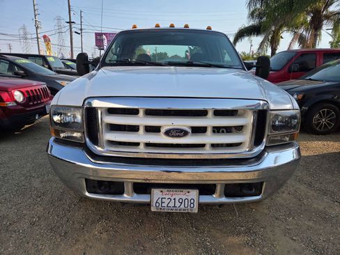 Used 2000 Ford F350 Lariat image 6