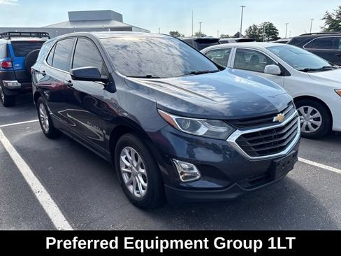 Used 2018 Chevrolet Equinox LT FWD image 2