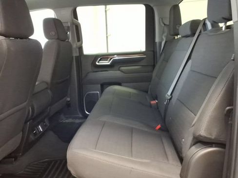 Used 2026 Chevrolet Silverado 2500 LT AWD/4WD image 16