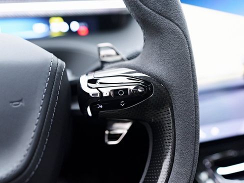 Used 2025 Lotus Eletre image 82