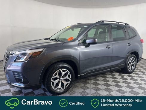 Used 2023 Subaru Forester Premium AWD/4WD image 9