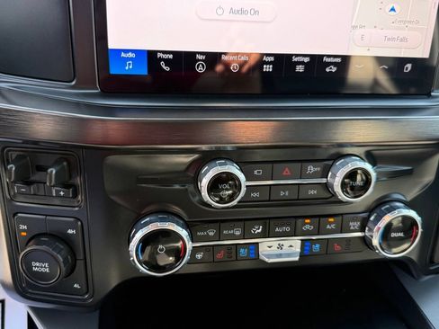 Used 2026 Ford F350 Lariat AWD/4WD image 17