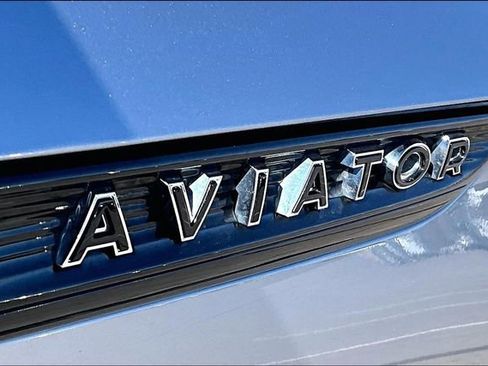 Used 2020 Lincoln Aviator Black Label image 8