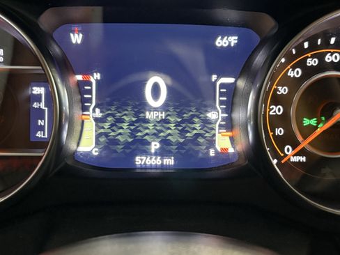 Used 2023 Jeep Gladiator Rubicon w/ LED Lighting Group image 27