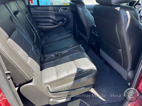 Used 2020 GMC Yukon XL Denali RWD image 28
