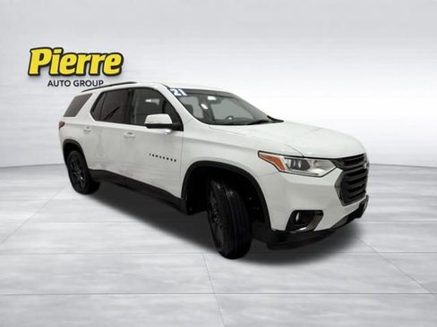Used 2021 Chevrolet Traverse RS image 9