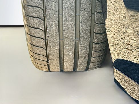 New 2026 BMW 750e xDrive image 42