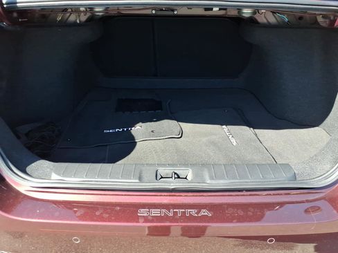 Certified 2023 Nissan Sentra SV FWD image 16