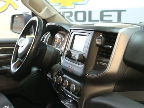 Used 2019 RAM 1500 Big Horn AWD/4WD image 10