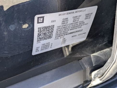 Used 2021 Chevrolet Suburban Premier RWD image 39