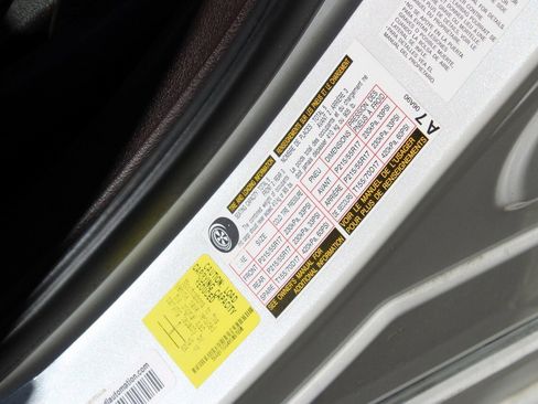 Used 2017 Lexus ES 350 w/ Premium Package image 31