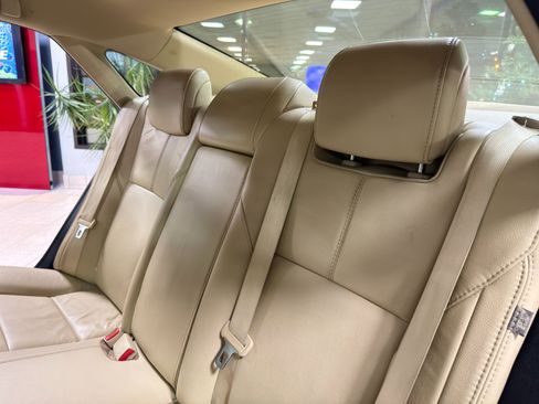 Used 2015 Toyota Avalon XLE image 22