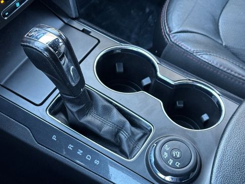 Used 2017 Ford Explorer Sport image 22