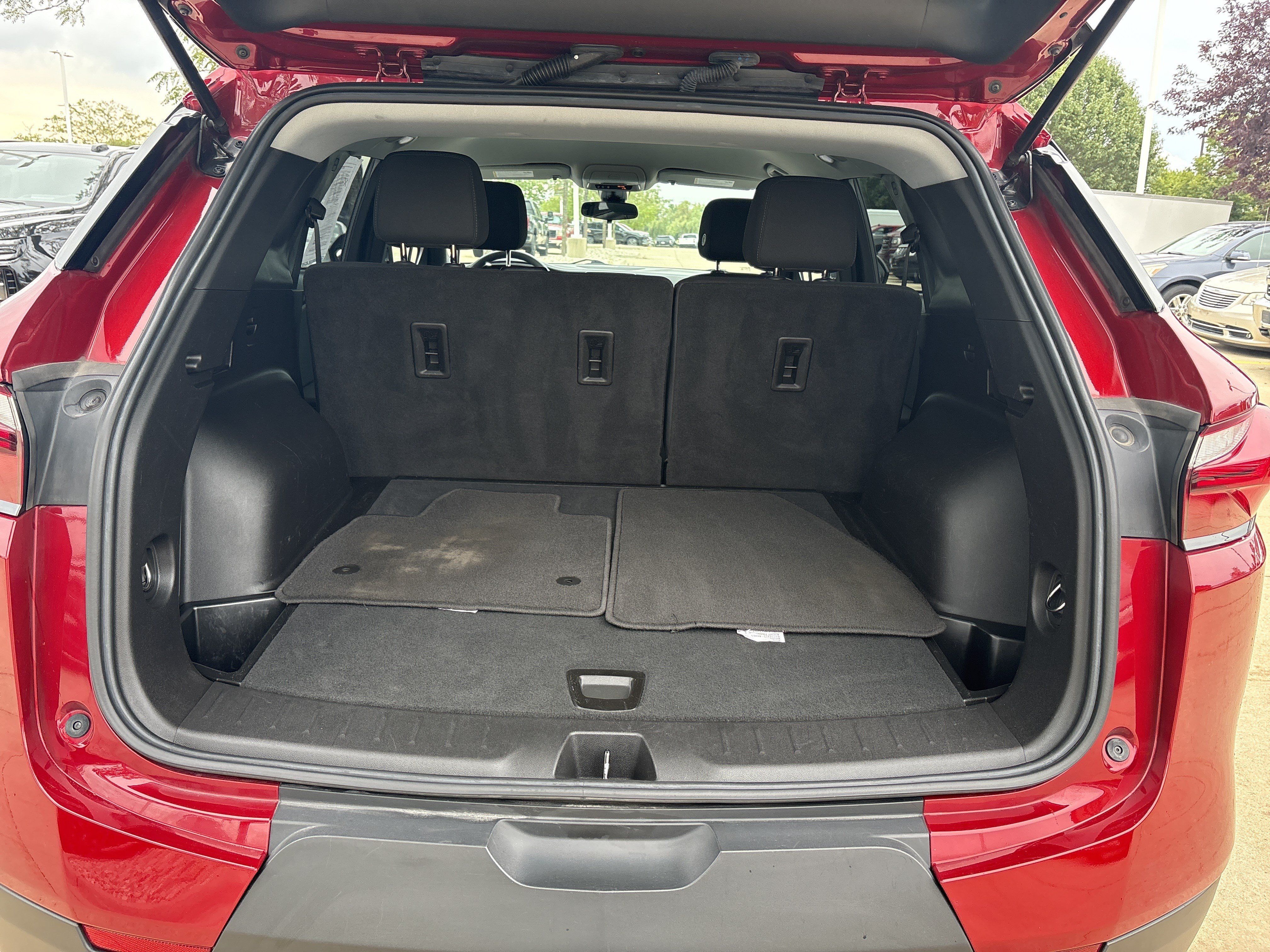 Used 2022 Chevrolet Blazer LT FWD image 14