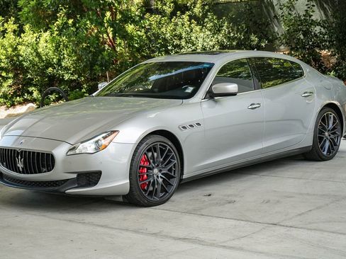Used 2014 Maserati Quattroporte GTS RWD image 3