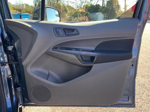 Used 2020 Ford Transit Connect XL image 15