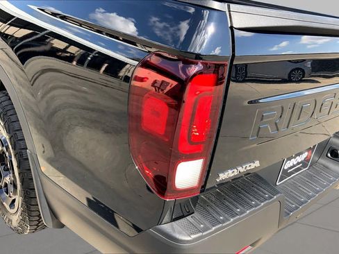 Used 2025 Honda Ridgeline Sport+ image 28