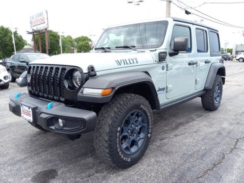 Used 2023 Jeep Wrangler Unlimited w/ Convenience Group AWD/4WD image 1