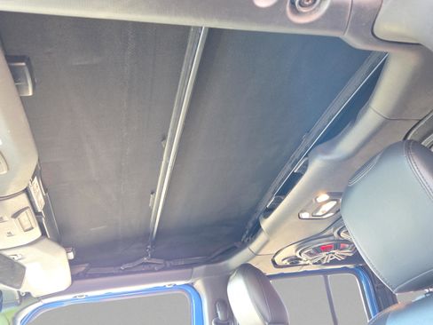 Used 2021 Jeep Wrangler Unlimited Rubicon w/ Dual Top Group image 46