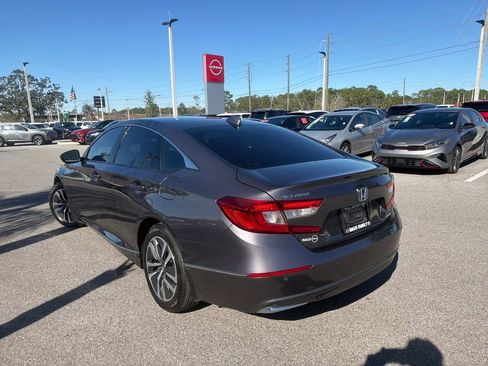 Used 2022 Honda Accord EX-L image 10