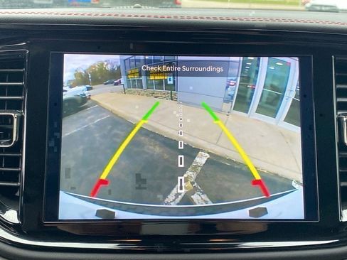 Used 2024 Dodge Durango GT image 17