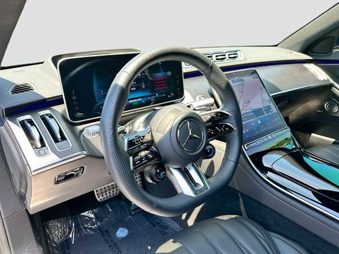 Used 2025 Mercedes-Benz S 63 AMG S image 9