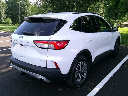 Used 2020 Ford Escape SEL AWD/4WD image 5