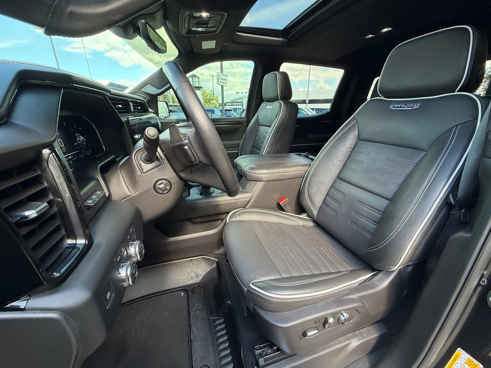 Used 2024 GMC Sierra 1500 AT4X AWD/4WD image 11