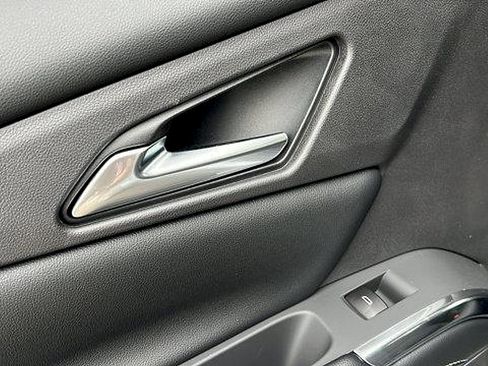 New 2026 Chevrolet Traverse LT w/ Driver Confidence Package image 12