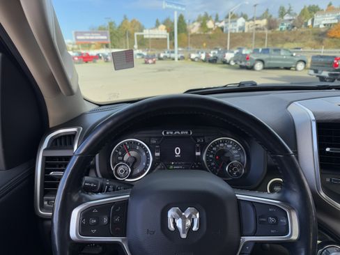 Used 2020 RAM 1500 Laramie image 14