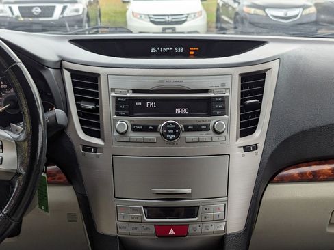 Used 2011 Subaru Outback 2.5i Limited w/ PWR Moonroof Pkg image 13