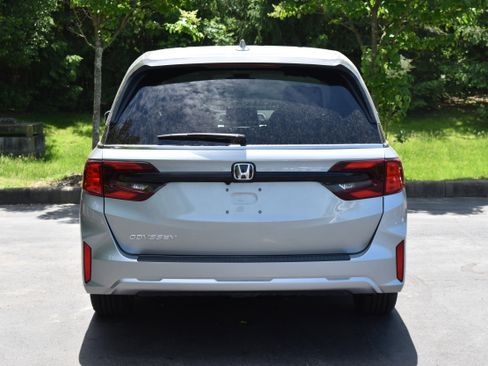 New 2026 Honda Odyssey EX-L image 7