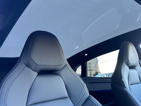 New 2026 Polestar Polestar 4 image 19