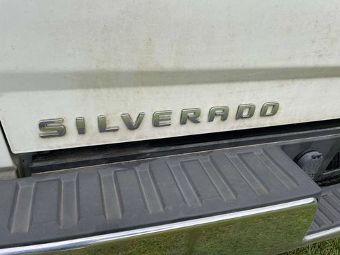 Used 2018 Chevrolet Silverado 1500 LTZ w/ Sport Package AWD/4WD image 5