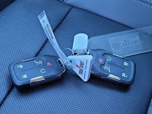 Used 2023 GMC Acadia AT4 w/ Technology Package image 27