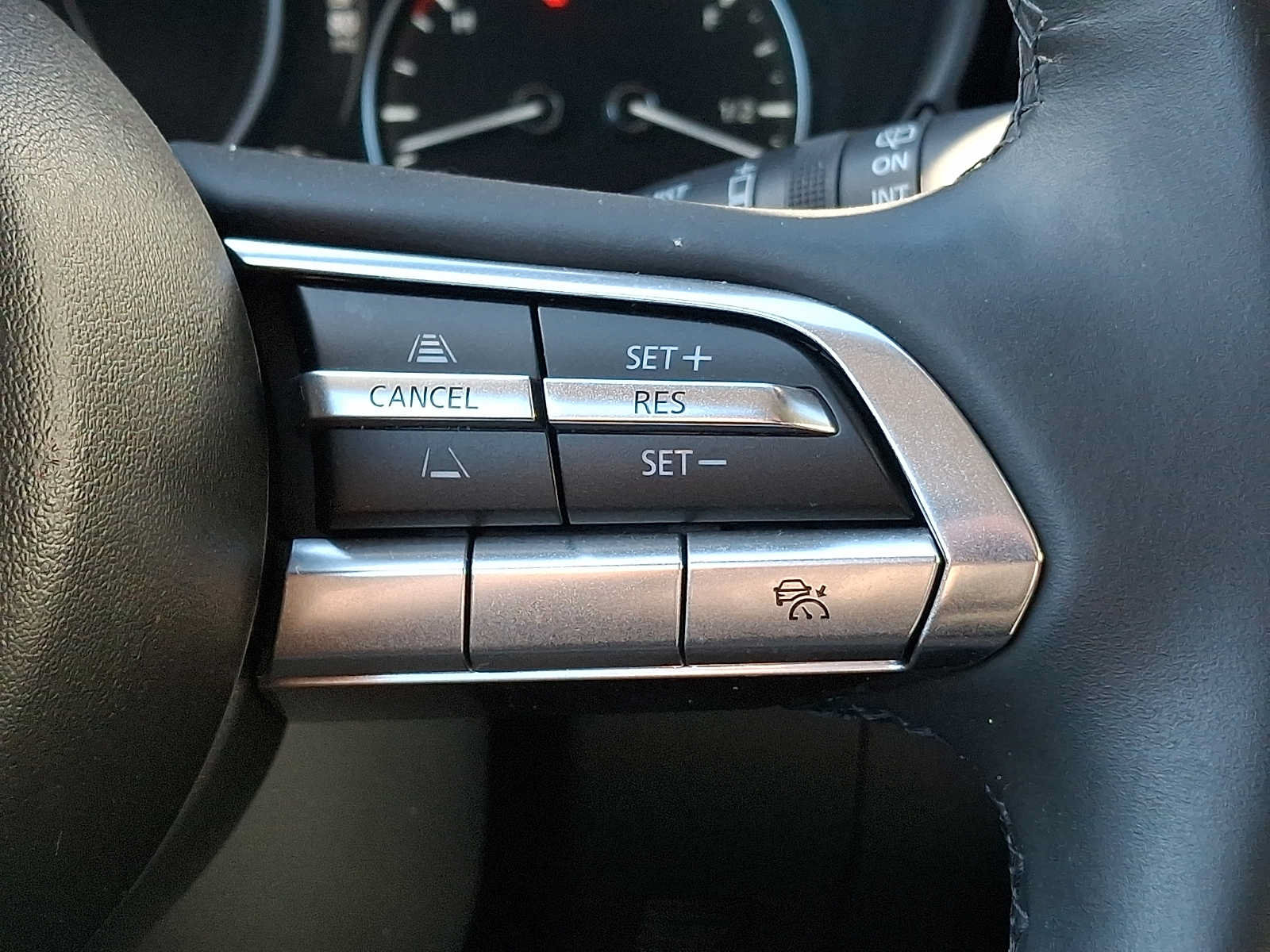 Used 2024 MAZDA CX-50 AWD 2.5 S w/ Weather Package image 19