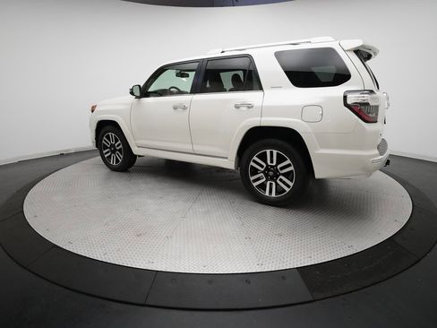 Used 2018 Toyota 4Runner Limited image 12