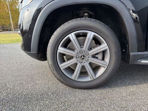 Used 2022 Mercedes-Benz GLS 450 4MATIC image 26